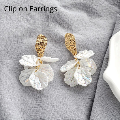 Korea Hot Sale Fashion Acrylic Painted Petals Clip on Earrings No Pierced Ear Clips Fairy Temperament Earrings for Women Jewelry