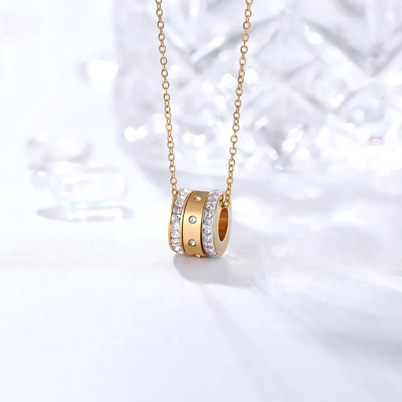 Small And Exquisite Three Zircon Circle Pendant Necklaces For Women High Quality Stainless Steel Love Necklace Birthday Gift