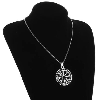 Hollow Compass Rune Pendant Stainless Steel Necklace for Men and Women Fashionable Nordic Amulet Jewelry New Year Gift